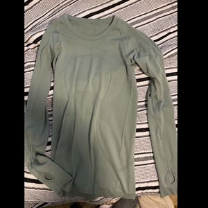 Lululemon swiftly tech